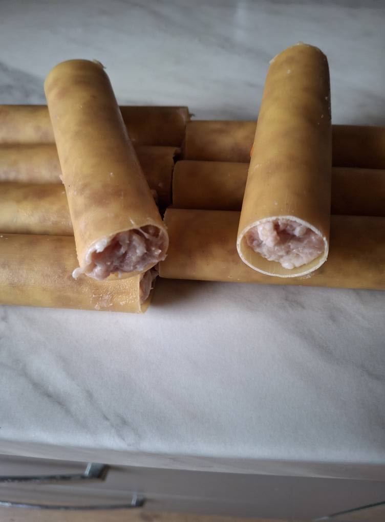 Cannelloni makaronai įdaryti faršu su grietinėle